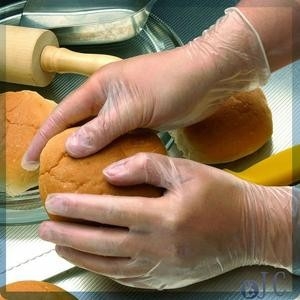 powdered&amp ; saupoudrez les gants libres de vinyle/le fabricant en poudre par gant jetable non stérile de PVC