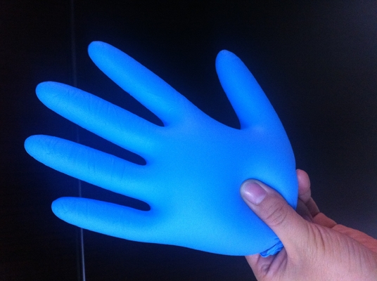 Gants libres de poudre ultra-large de nitriles 3,5 gants chirurgicaux libres de latex durable de mil